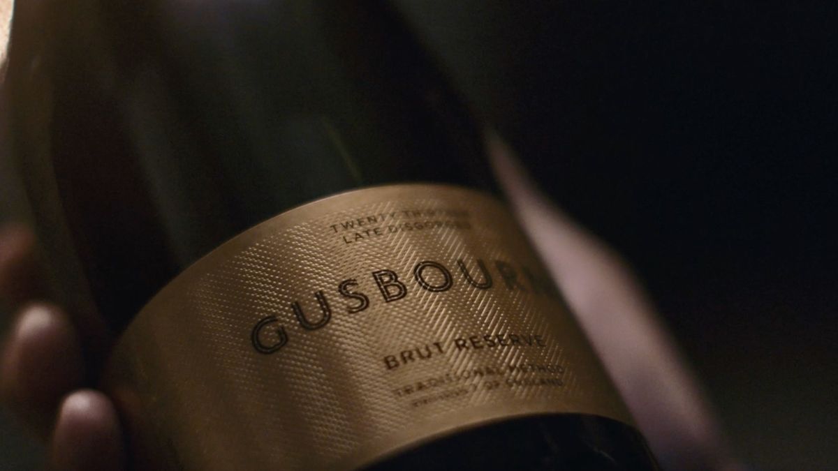 LATE DISGORGED WINES レイト・デゴルジュとは | Gusbourne Fine